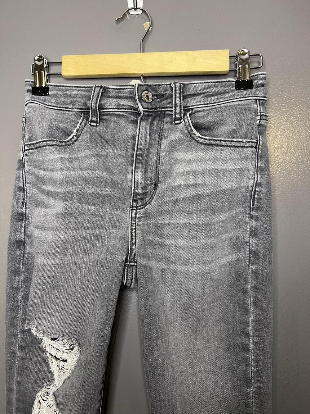 American Eagle Super Hi Rise Jegging Jeans Womens 0 X-Short Charcoal Distressed